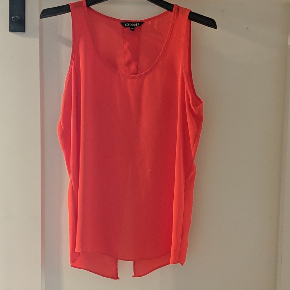 Express orange tank